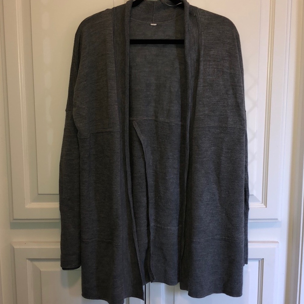Lululemon Sit in lotus cardigan size 4